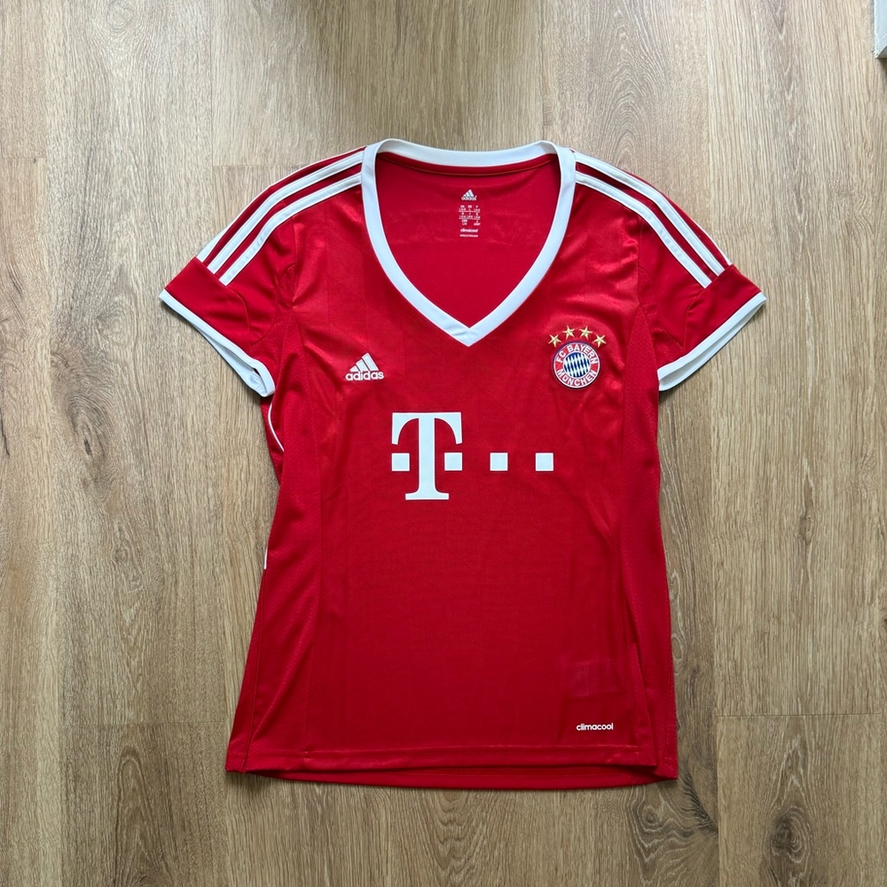 Bayern Munich Women’s Jersey